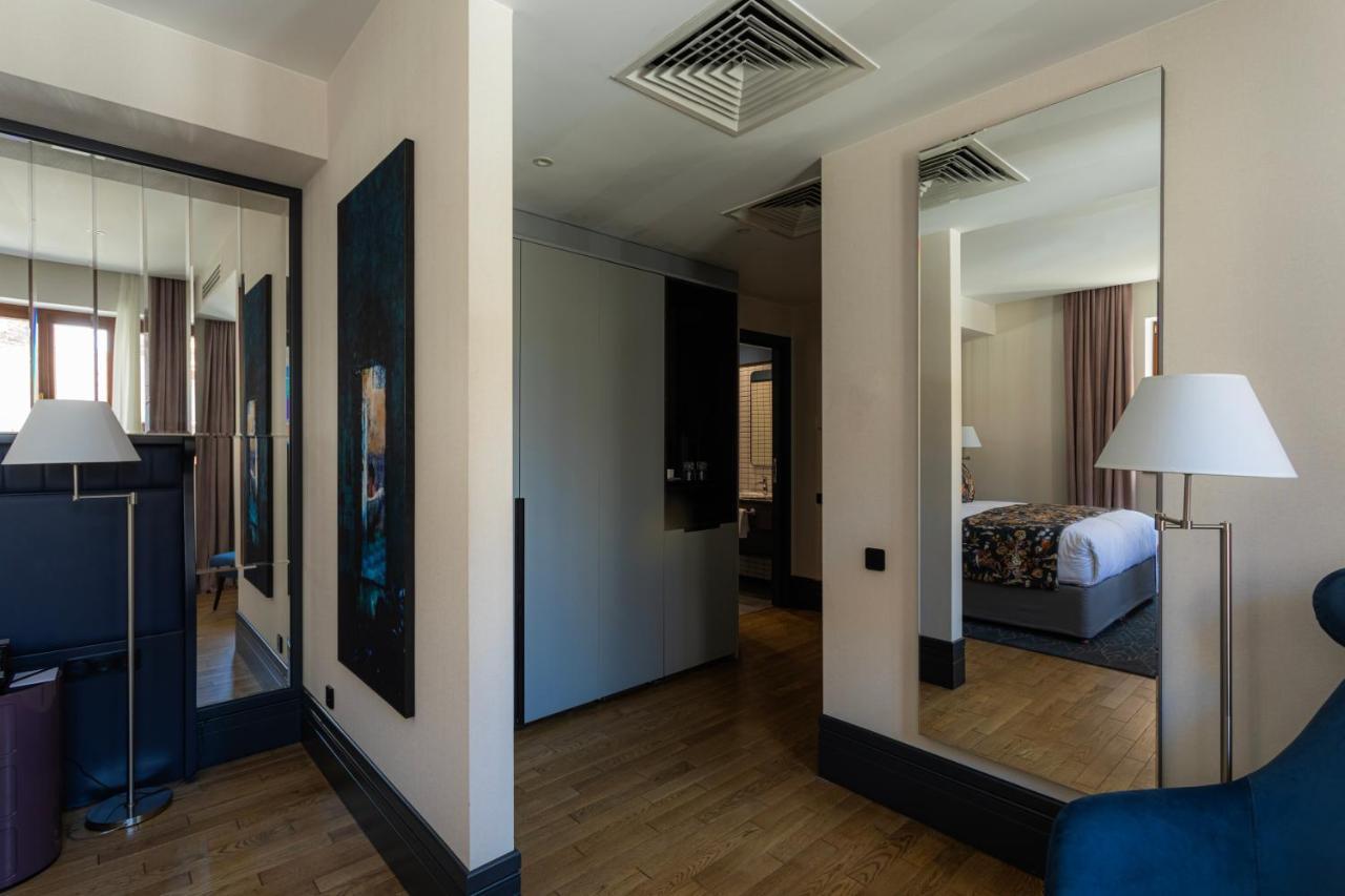 Puris Moedani Boutique Hotel 트빌리시 외부 사진