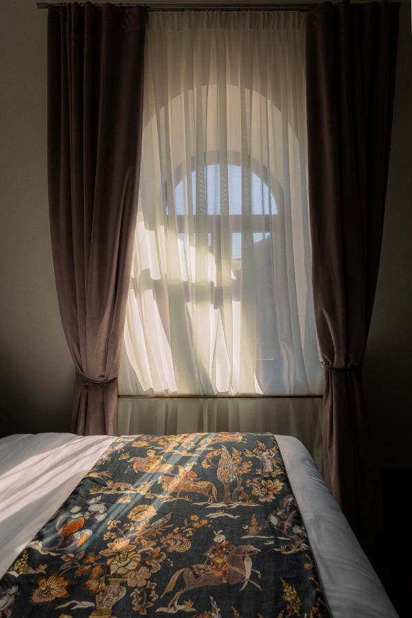 Puris Moedani Boutique Hotel 트빌리시 외부 사진