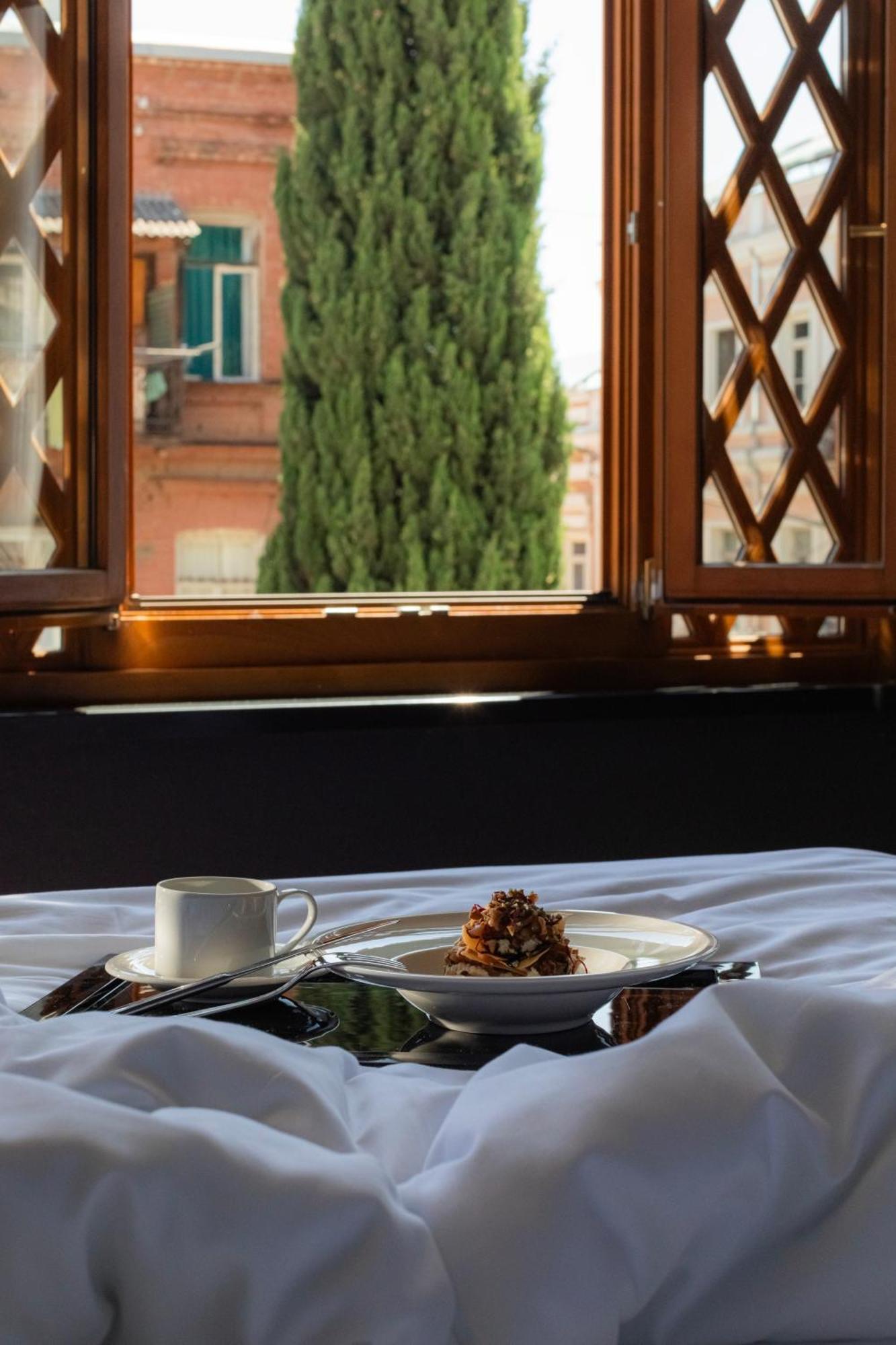 Puris Moedani Boutique Hotel 트빌리시 외부 사진