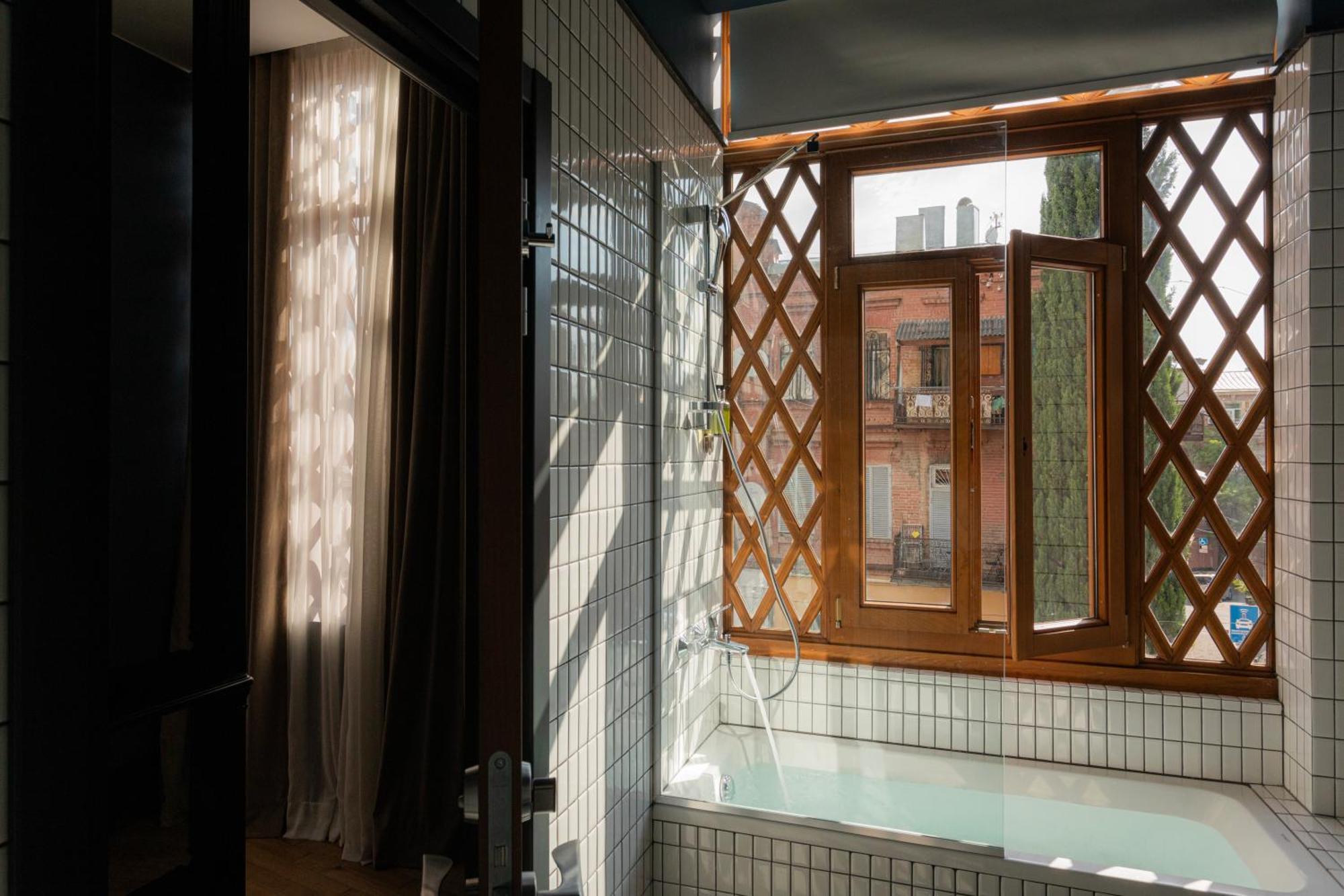 Puris Moedani Boutique Hotel 트빌리시 외부 사진